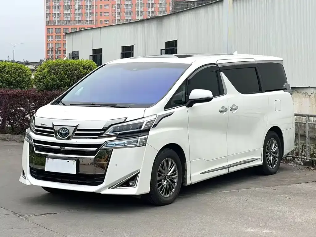 Toyota Vellfire 2021 из CN, фото 1