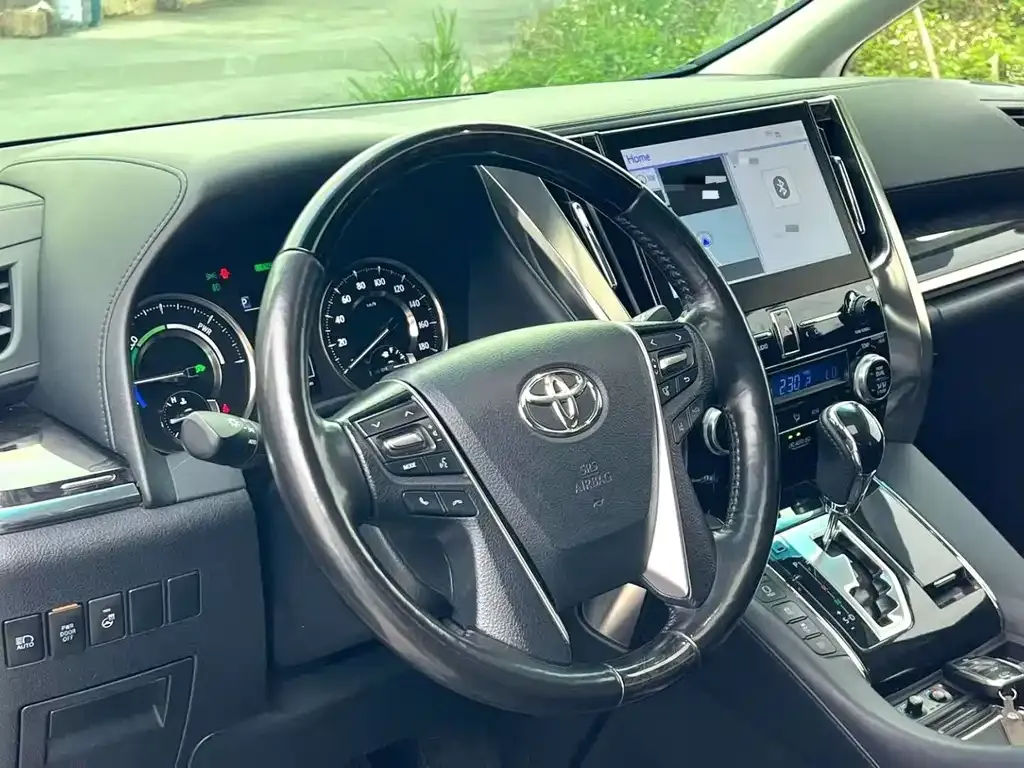 Toyota Vellfire 2021 из CN, фото 4