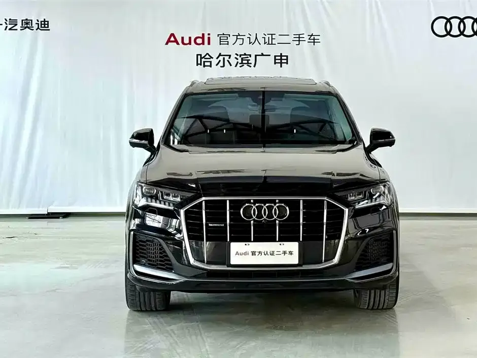 Audi Q7 2023 из CN, фото 3