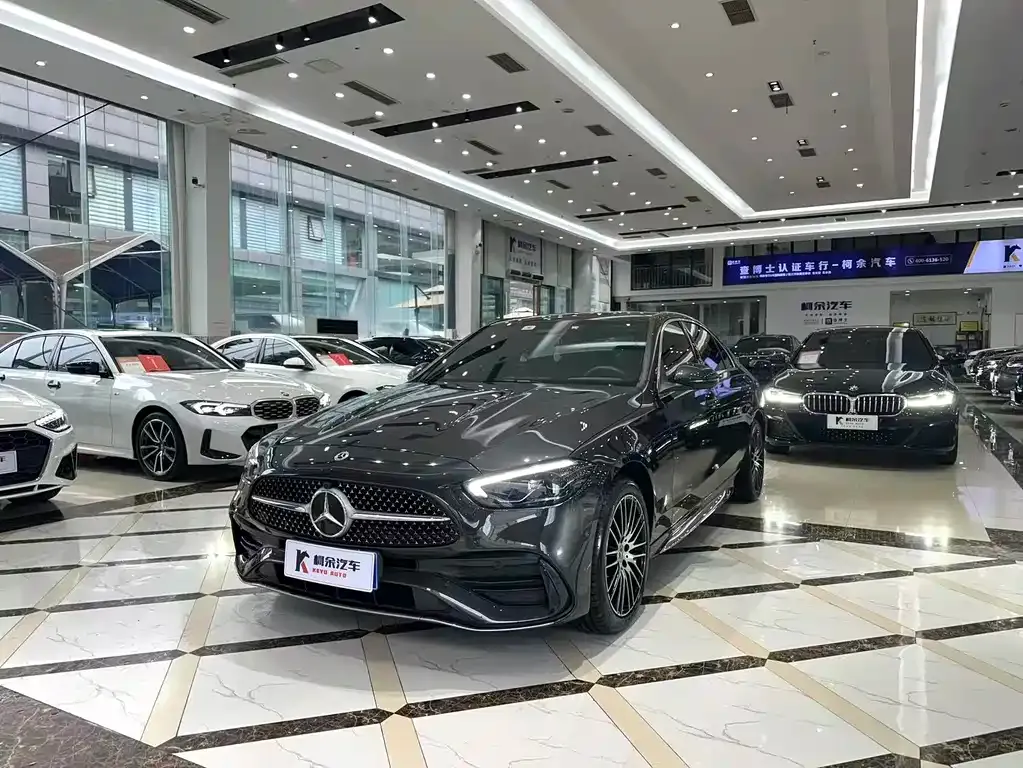 Mercedes-Benz C-Class — фото 10