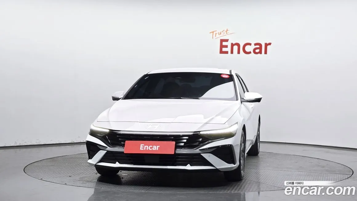 Hyundai AVANTE — фото 2