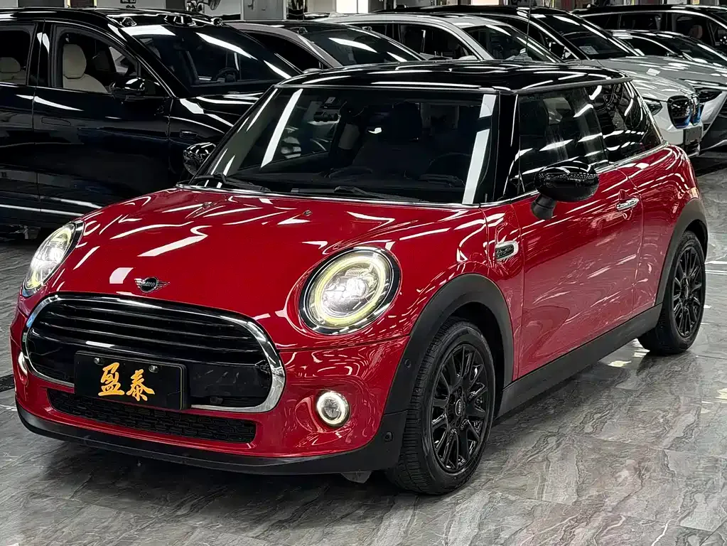 MINI Cooper (3-door) — фото 1
