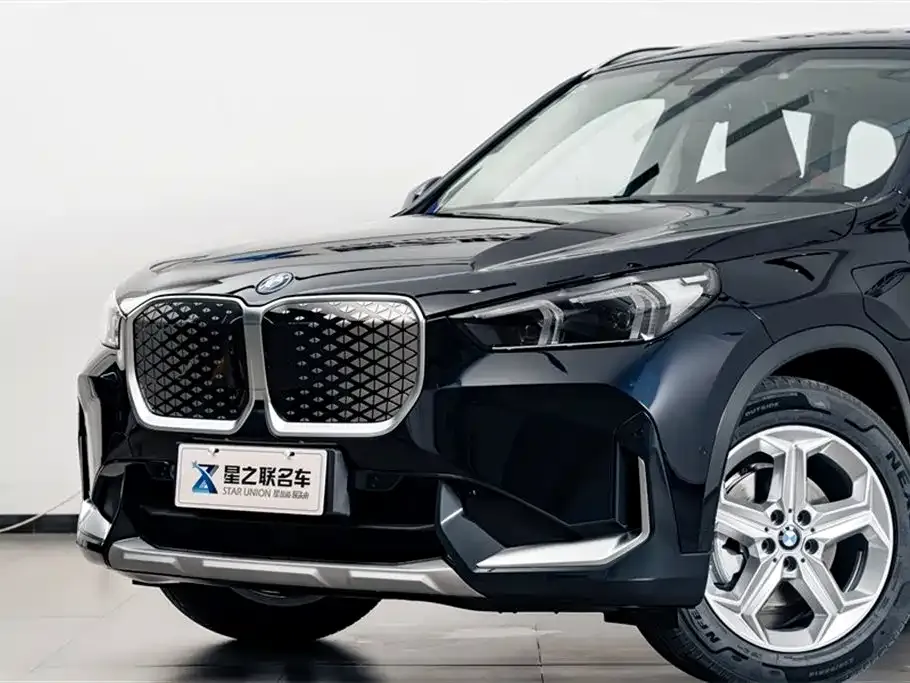 BMW iX1 2026 из CN, фото 8