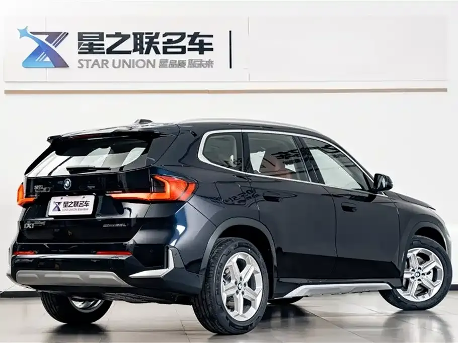 BMW iX1 2026 из CN, фото 3