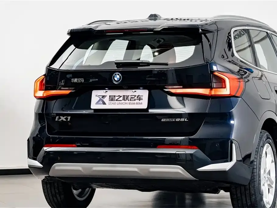 BMW iX1 2026 из CN, фото 10