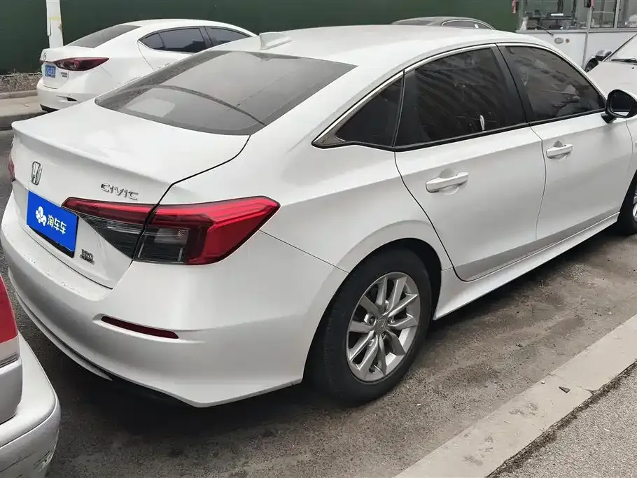 Honda Civic 2022 из CN, фото 10
