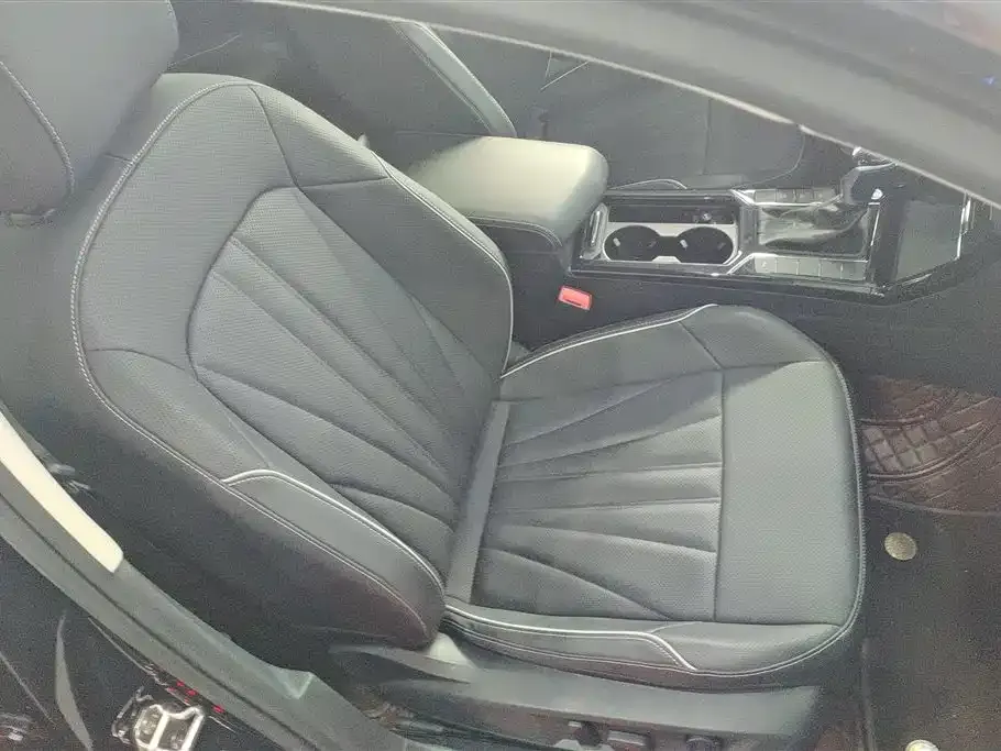 Volkswagen Passat — фото 4