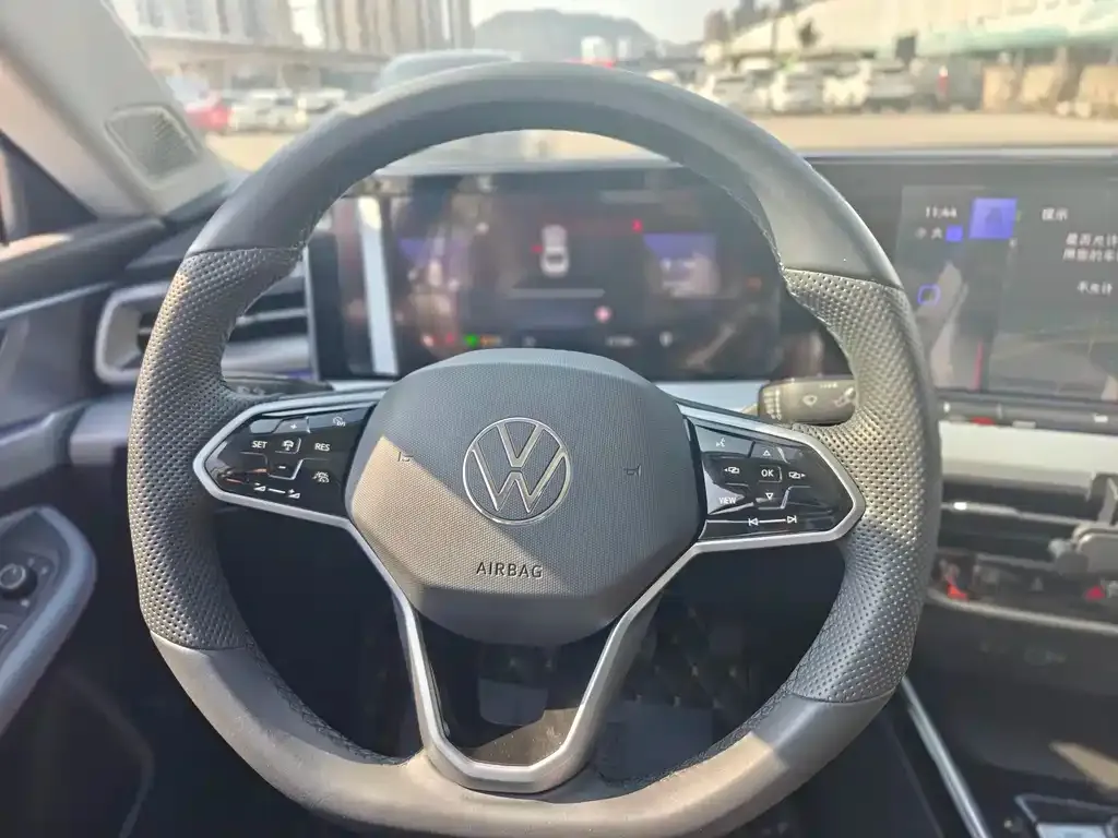 Volkswagen Lamando 2024 из CN, фото 9