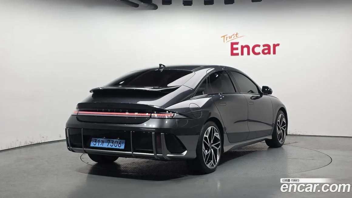 Hyundai Ioniq6 — фото 10