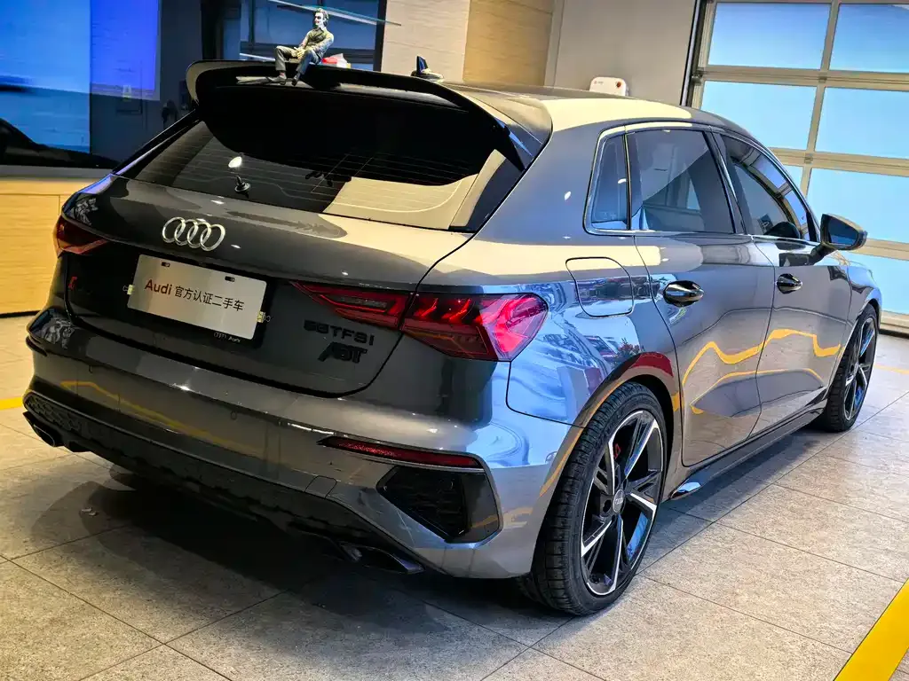 Audi A3 — фото 2