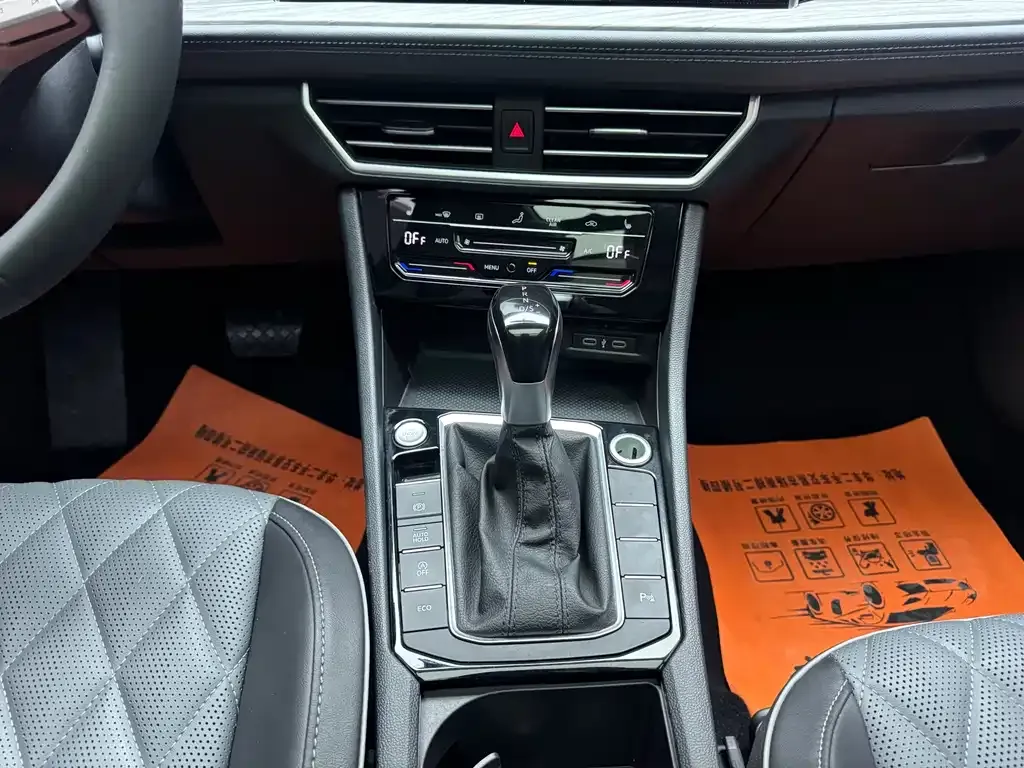 Volkswagen Sagitar 2023 из CN, фото 6