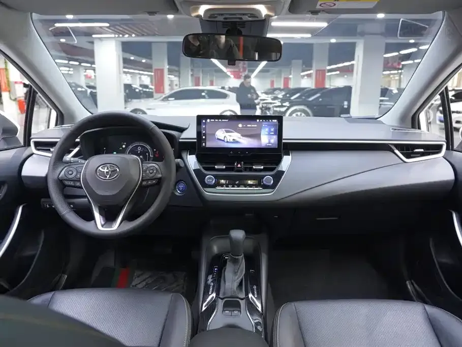 Toyota Corolla 2024 из CN, фото 6