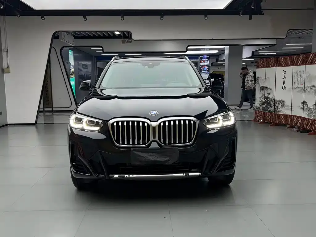 BMW X3 — фото 9