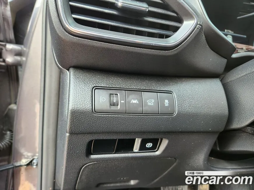 Hyundai Santafe 2023 из KR, фото 6