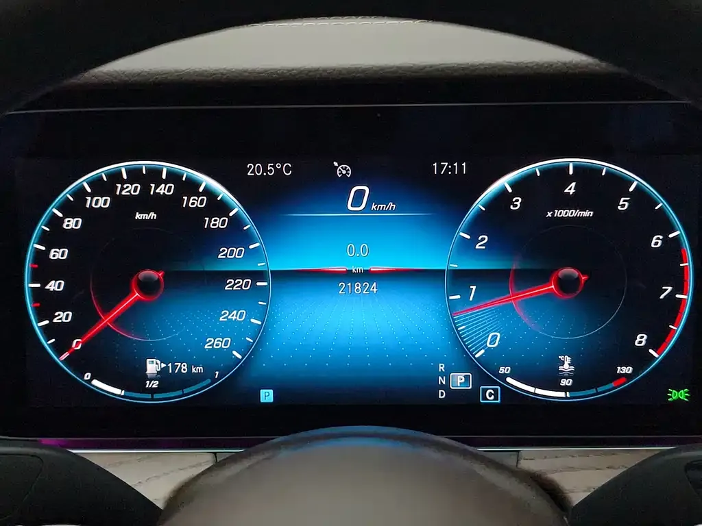 Mercedes-Benz E-Class 2022 из CN, фото 3