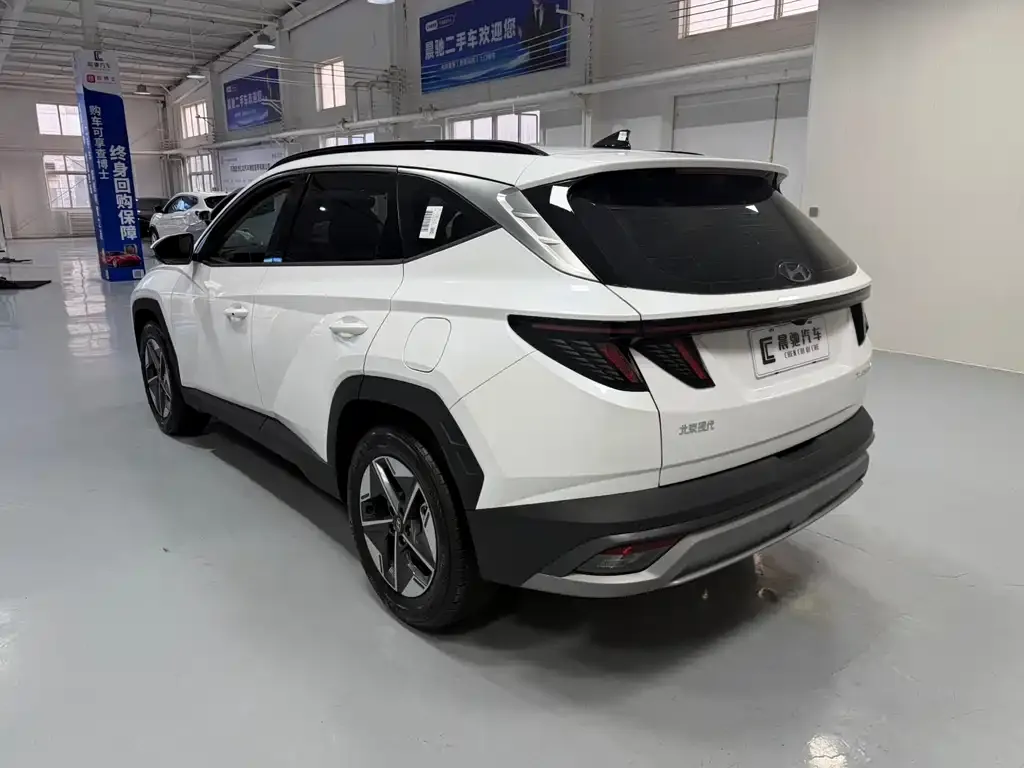 Hyundai Tucson — фото 9