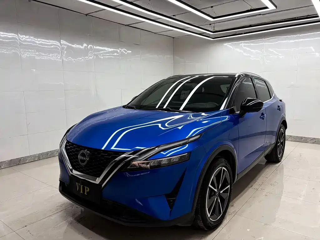 Nissan Qashqai — фото 1