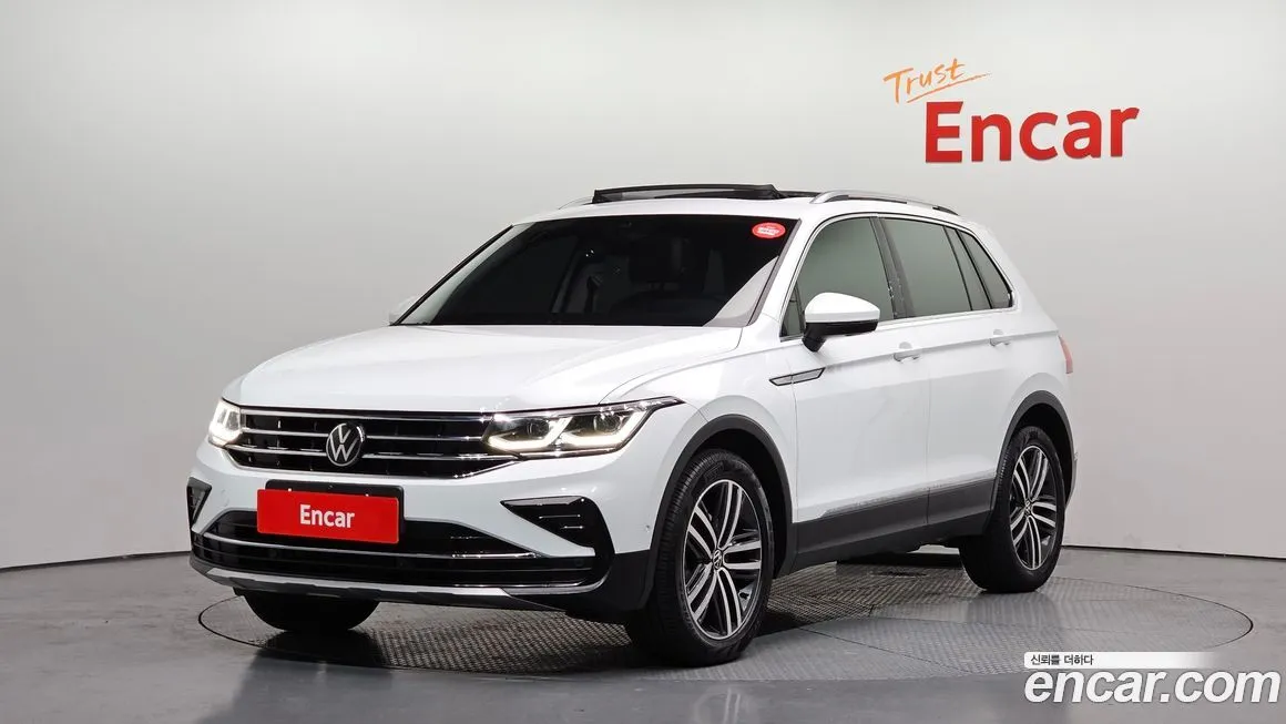 Volkswagen Tiguan — фото 1