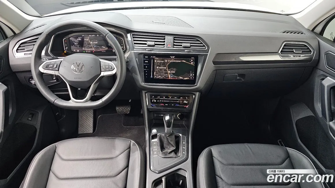 Volkswagen Tiguan — фото 5
