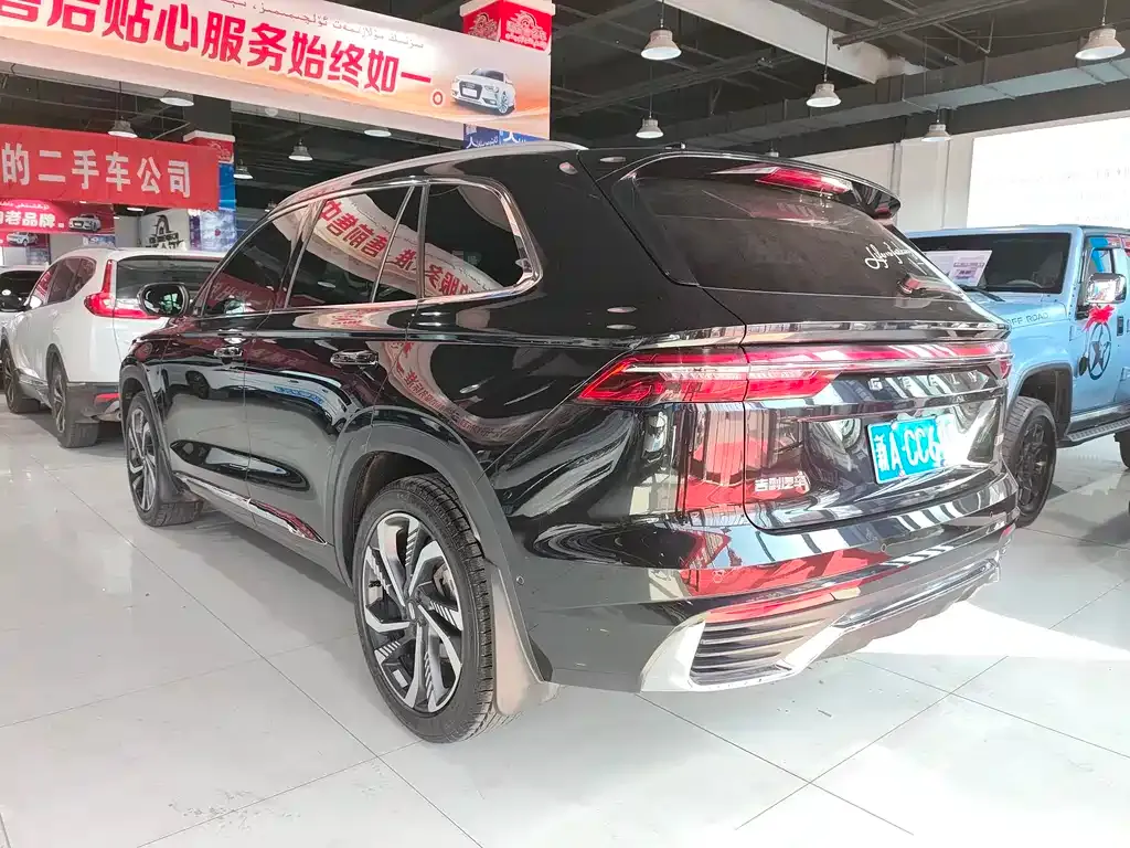 Geely Xingyue L — фото 9