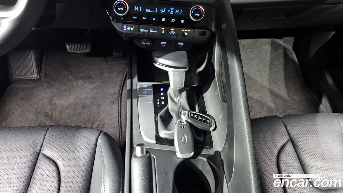 Hyundai AVANTE — фото 9
