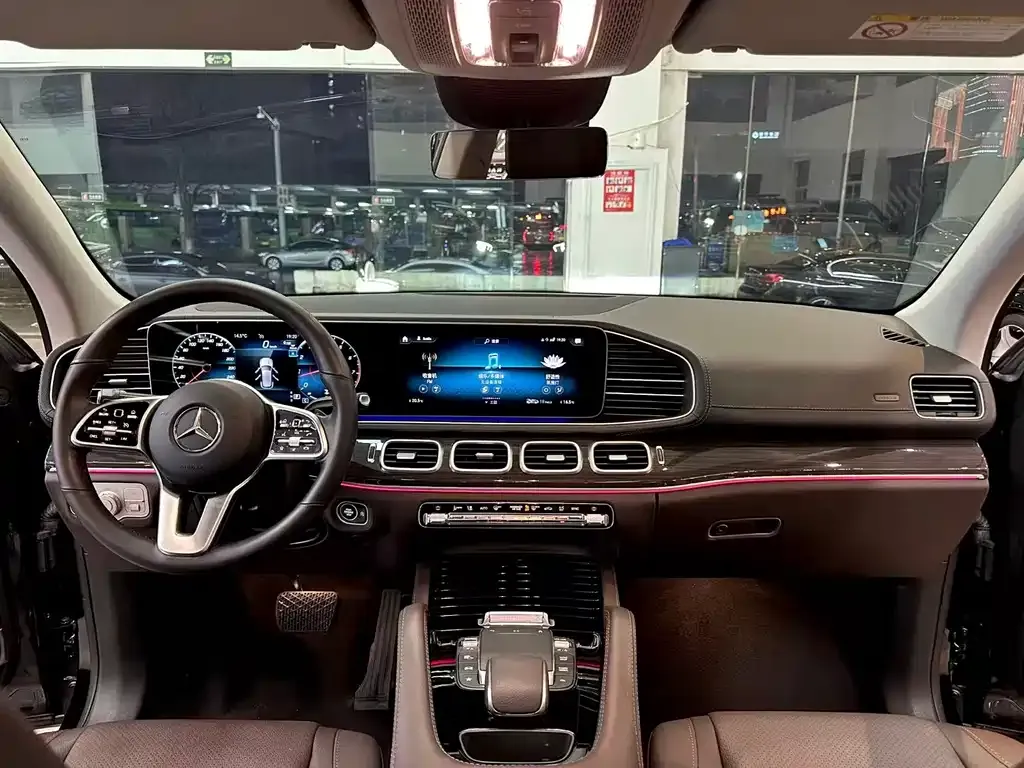 Mercedes-Benz GLE — фото 9