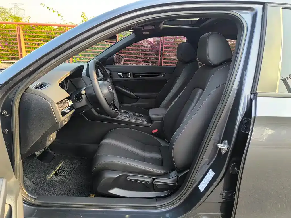 Honda Civic — фото 3
