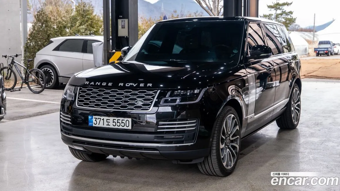 Land Rover Range Rover 2021 из KR, фото 2