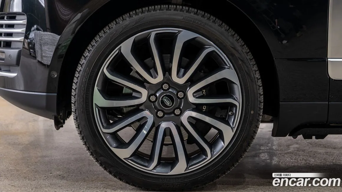 Land Rover Range Rover 2021 из KR, фото 10