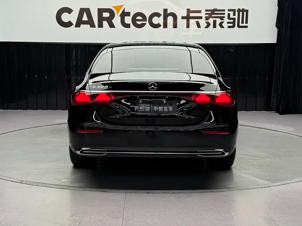 Mercedes-Benz E-Class 2024 из CN, фото 2
