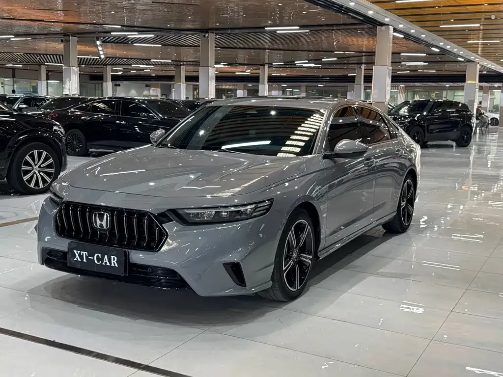 Honda Inspire 2023 из CN, фото 1