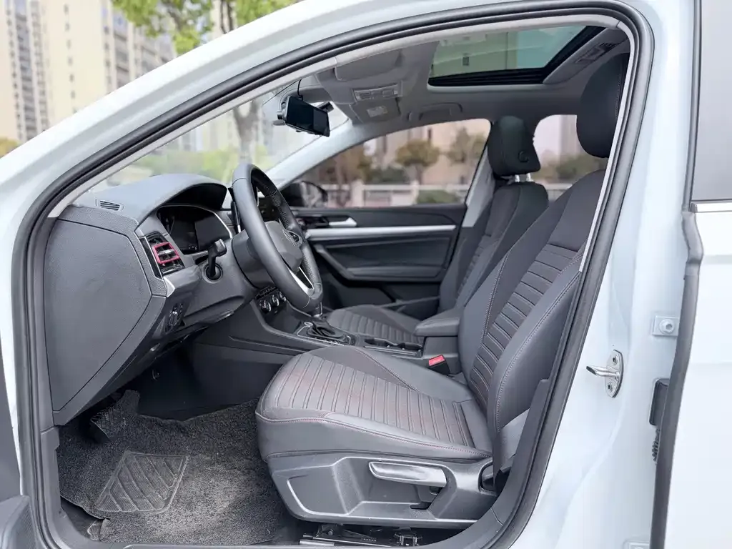 Volkswagen Lavida 2023 из CN, фото 10