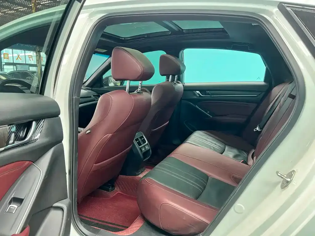 Honda Inspire 2023 из CN, фото 7