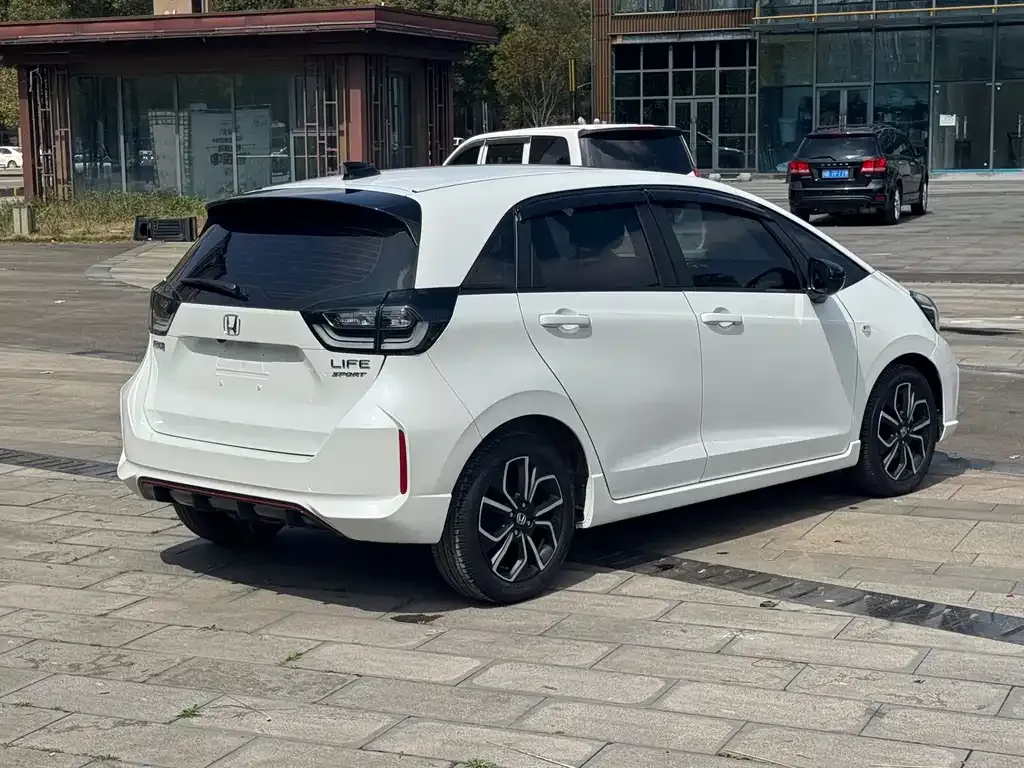 Honda Life 2024 из CN, фото 8