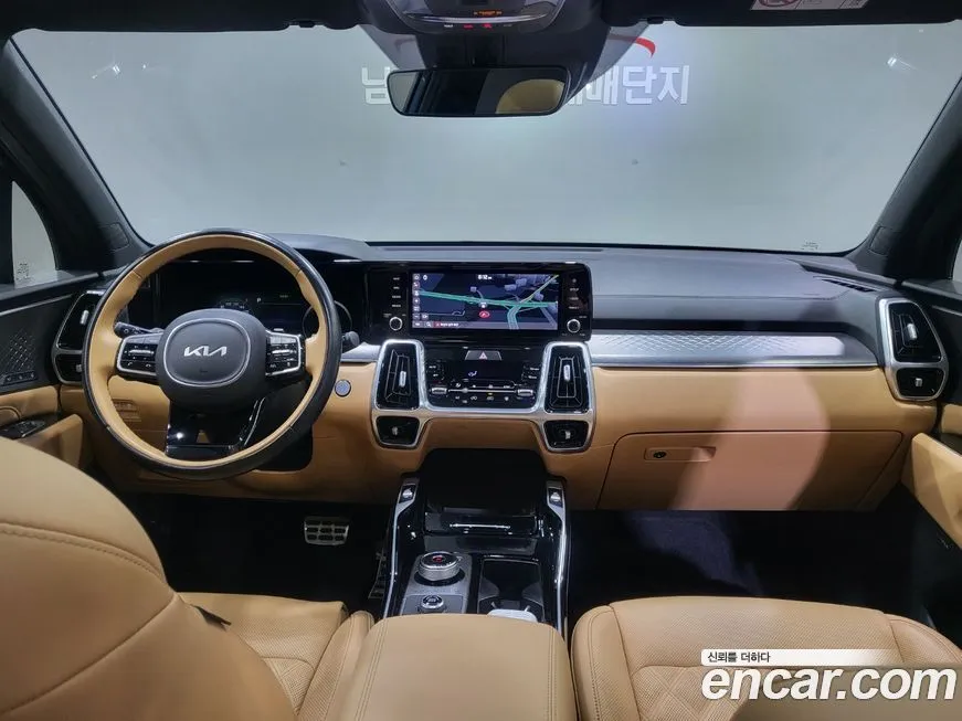 Kia Sorento — фото 10