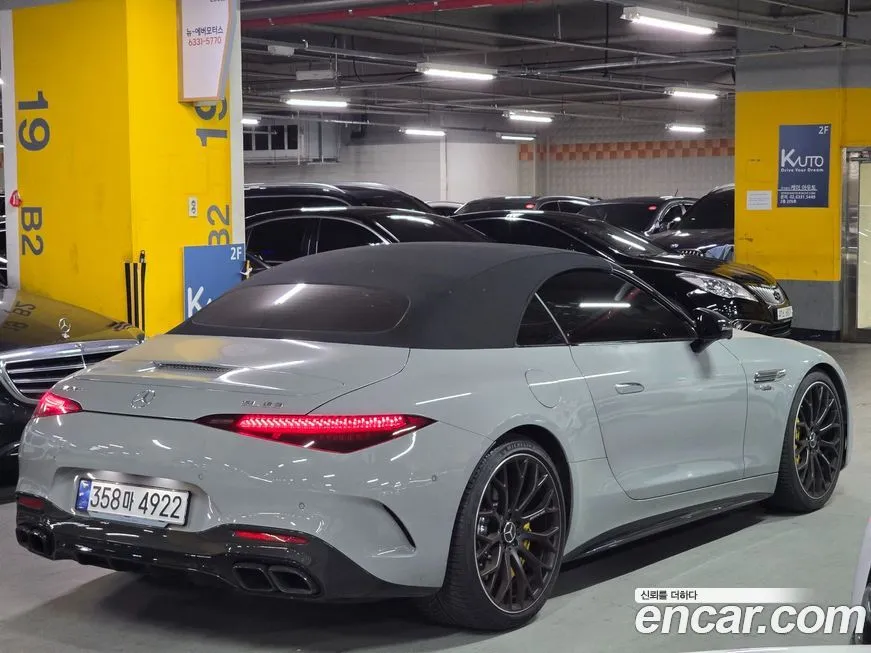 Mercedes-Benz SL-Class 2023 из KR, фото 2