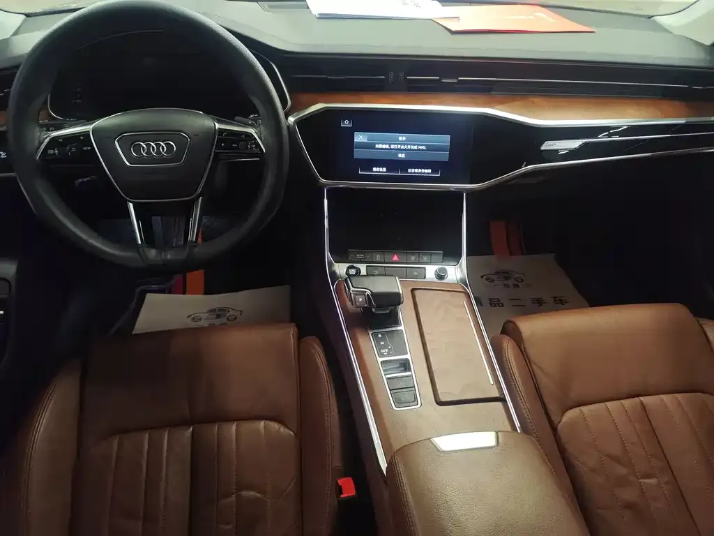 Audi A6L 2021 из CN, фото 10