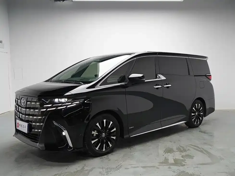 Toyota Alphard 2024 из CN, фото 1