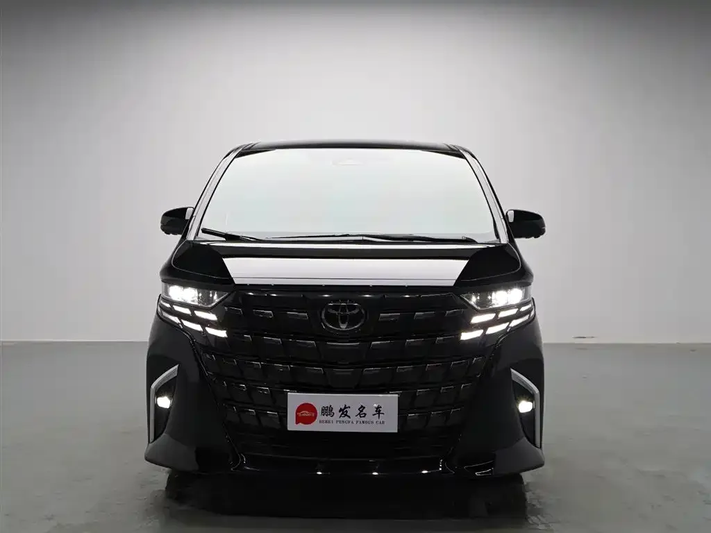 Toyota Alphard 2024 из CN, фото 2
