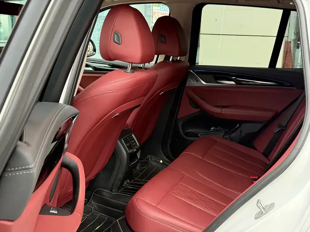 BMW iX3 2024 из CN, фото 7