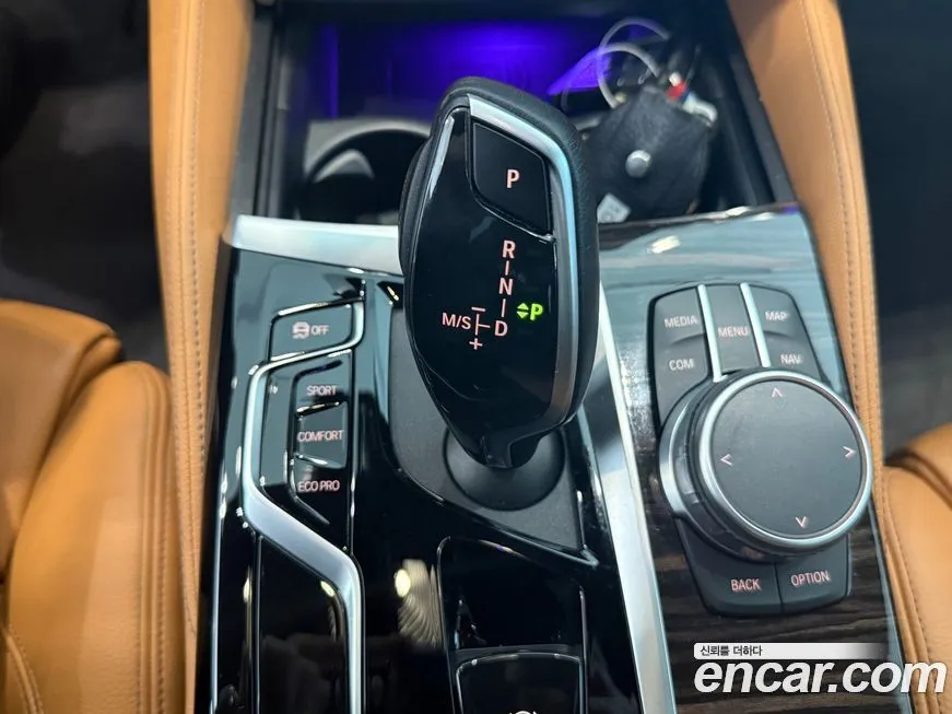 BMW 5-Series 2021 из KR, фото 3