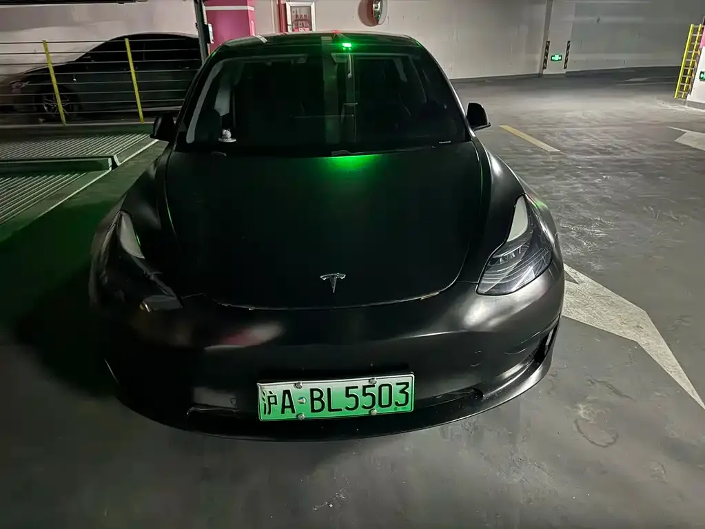 Tesla Model 3 — фото 5