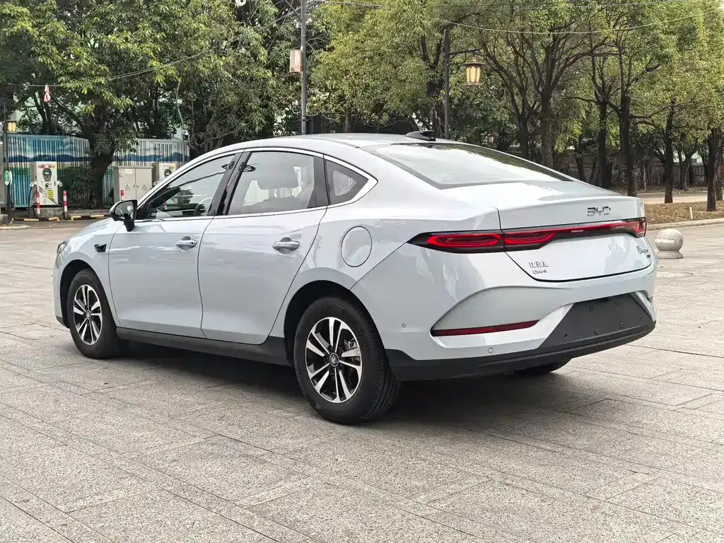 BYD Qin PLUS 2025 из CN, фото 7