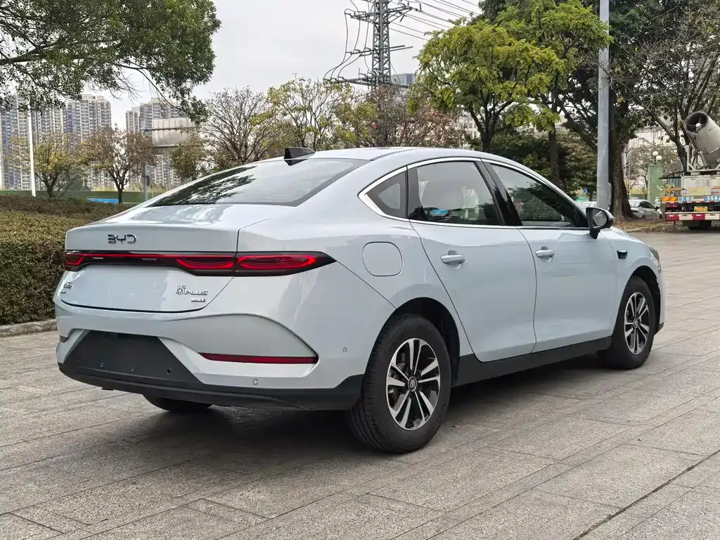 BYD Qin PLUS 2025 из CN, фото 10