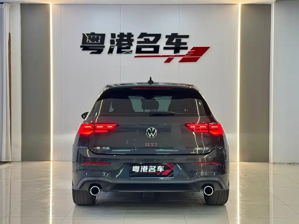 Volkswagen Golf GTI — фото 4