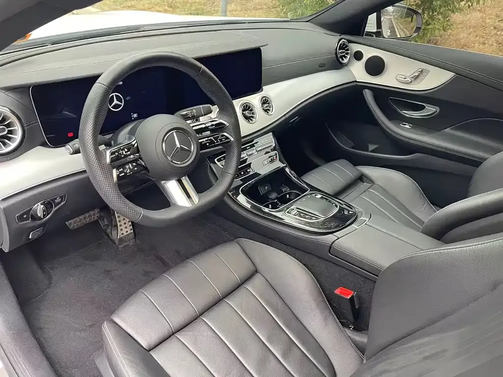 Mercedes-Benz E-Class (Import) — фото 2