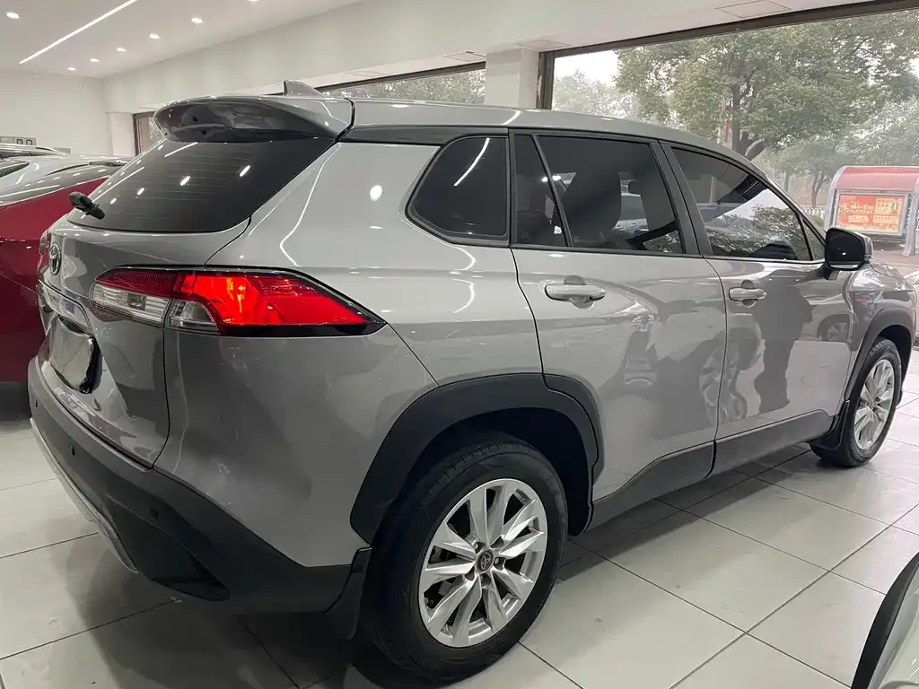 Toyota Corolla Cross 2022 из CN, фото 4