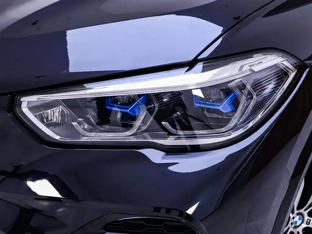 BMW X5 — фото 2