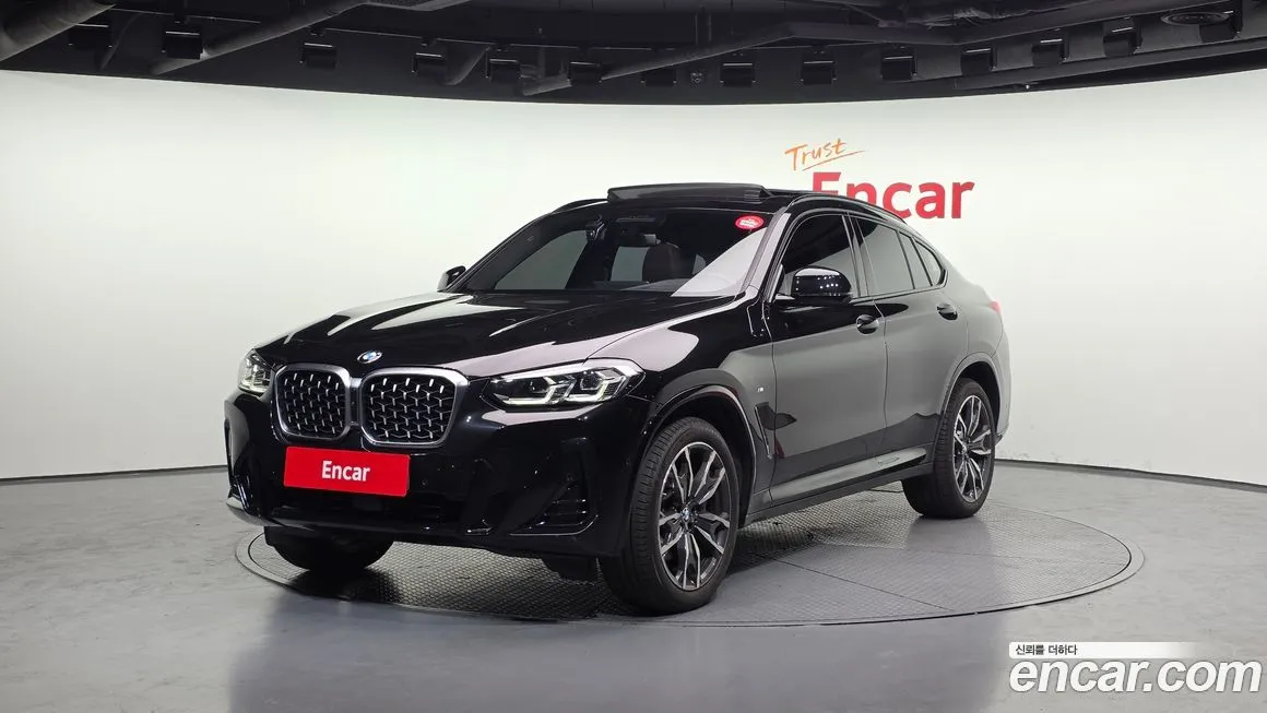 BMW X4 — фото 1