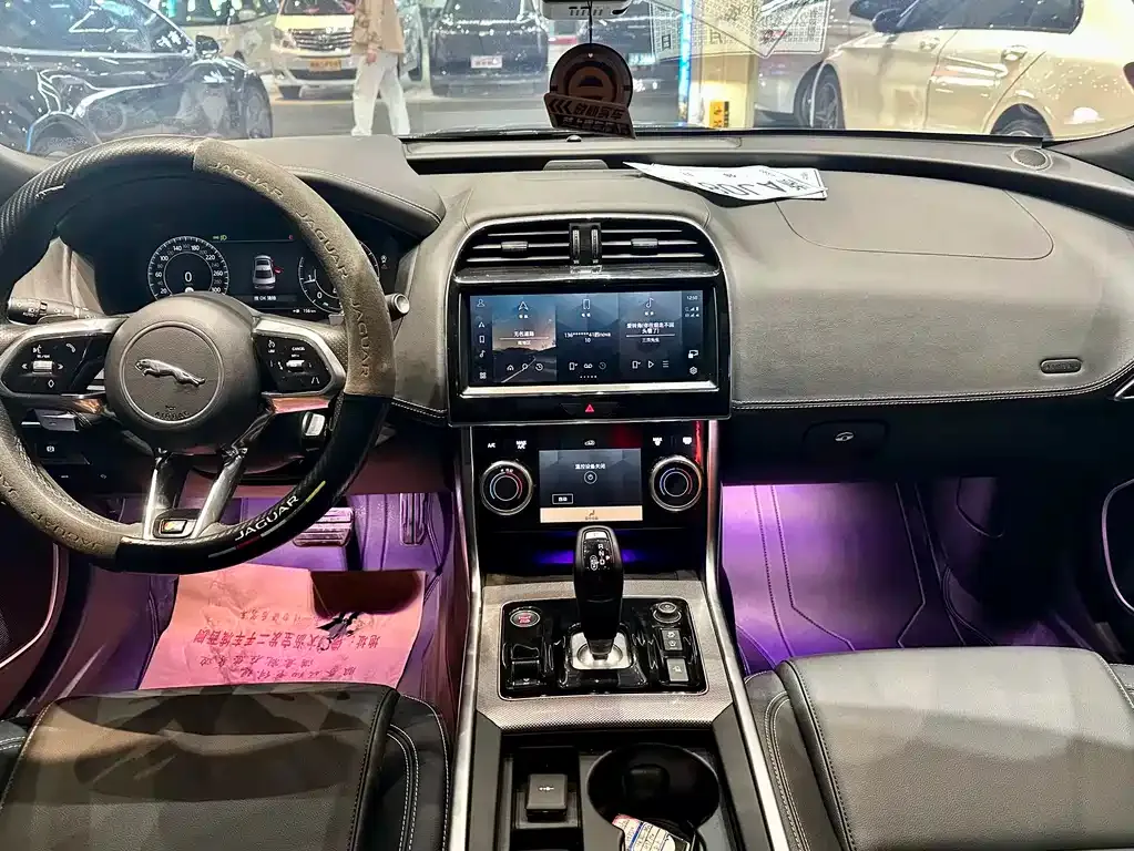 Jaguar XEL 2024 из CN, фото 4